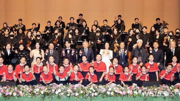 인천 계양구 송년음악회 성료…"문화예술도시 명성 드높인 해"