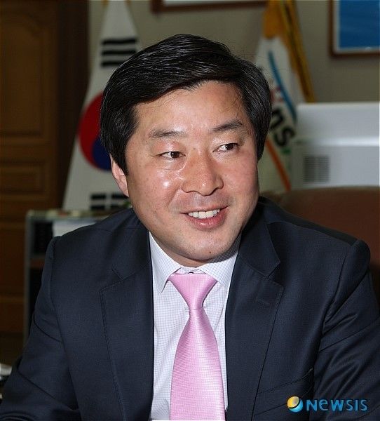 황명선 전 논산시장 *재판매 및 DB 금지