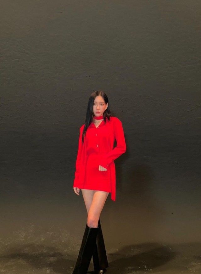 [서울=뉴시스] 태연. (사진=태연 인스타그램 캡처) 2023.12.05. photo@newsis.com *재판매 및 DB 금지