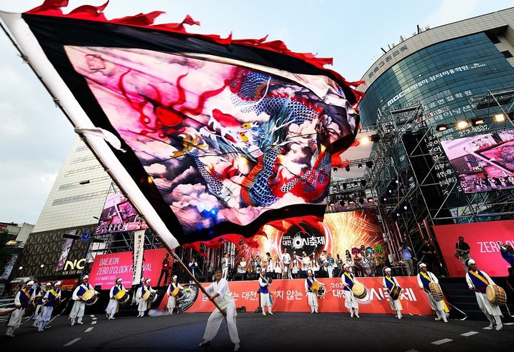 [대전=뉴시스] 김혜숙 '굳센기상' *재판매 및 DB 금지