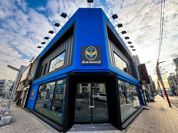 [서울=뉴시스] 프로축구 K리그1 인천유나이티드가 플래그십 스토어를 연다. (사진=인천유나이티드 제공) *재판매 및 DB 금지