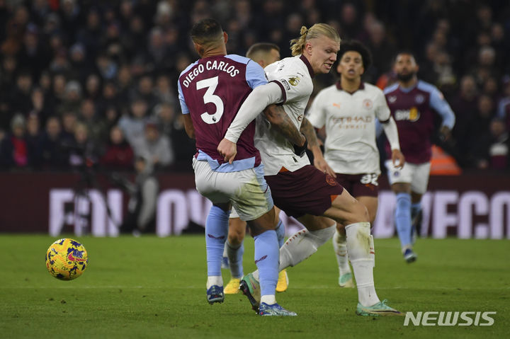 [버밍엄=AP/뉴시스]맨시티, 아스톤빌라에 0-1 패배. 2023.12.06.