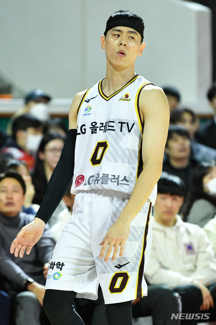 [서울=뉴시스]프로농구 창원 LG 이관희 (사진 = KBL 제공)