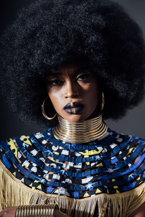 [서울=뉴시스] 그룹 '블랙스완' 멤버 파투 솔로 앨범 커버. (사진=DR엔터테인먼트 제공) 2023.12.08. photo@newsis.com *재판매 및 DB 금지