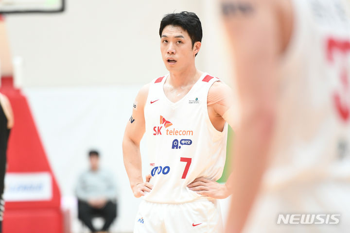 [서울=뉴시스]프로농구 서울 삼성 홍경기 (사진 = KBL 제)
