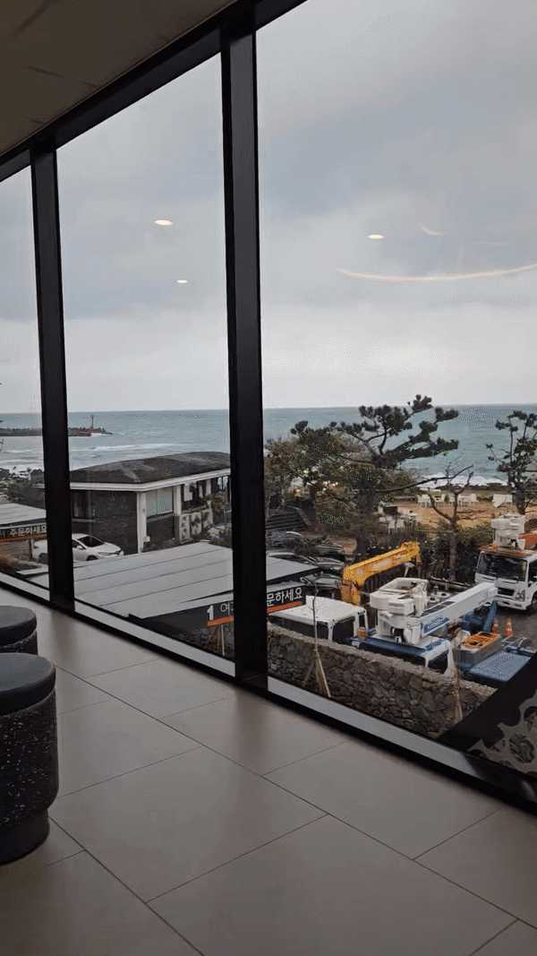 맥도날드 제주외도 DT점 *재판매 및 DB 금지