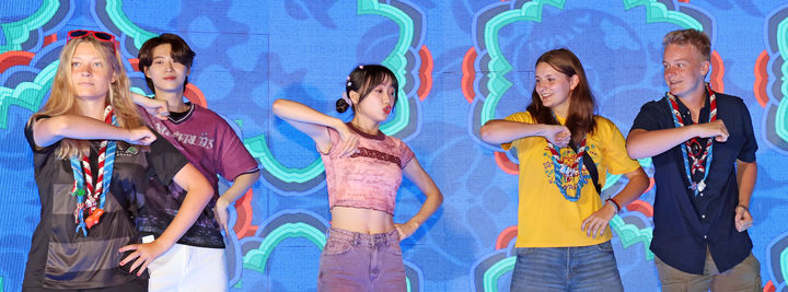 하이커에 방문한 덴마크. 노르웨이 잼버리 참가자들. (사진=한국관광공사 제공) photo@newsis.com *재판매 및 DB 금지