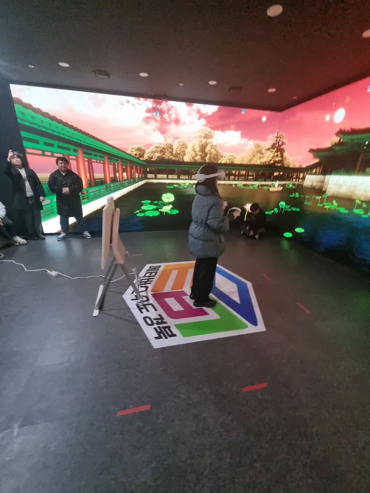 [안동=뉴시스] 조선시대 연회 체험 메타버스. (사진=경북도 제공) 2023.12.16 *재판매 및 DB 금지