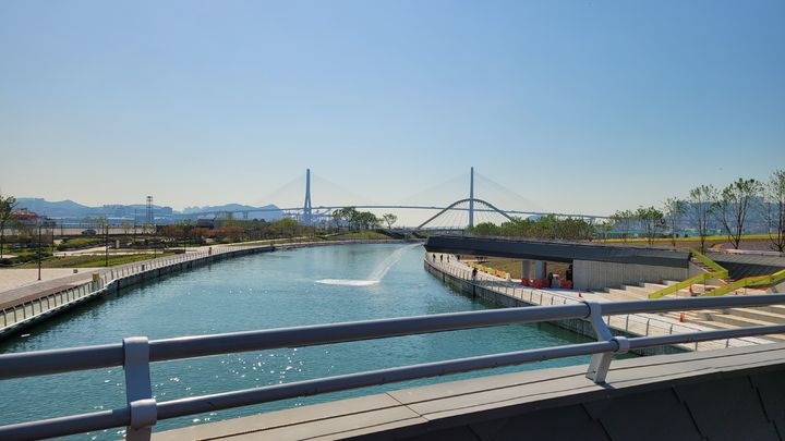 [부산=뉴시스] 북항 재개발구역 친수공원 및 경관수로 (사진=부산항만공사 제공) *재판매 및 DB 금지