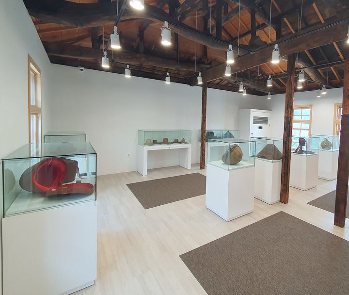 [목포=뉴시스] 목포모자아트갤러리 내부. *재판매 및 DB 금지