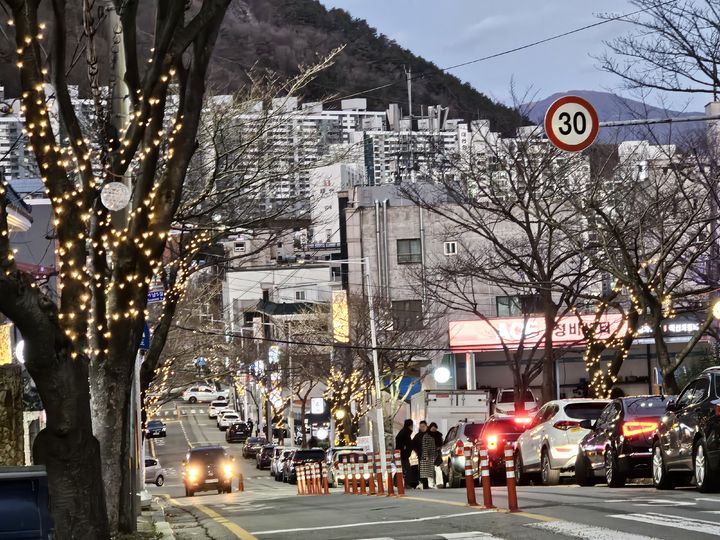 '목화로 빛 축제' 양산시, 원도심 활성화 기대