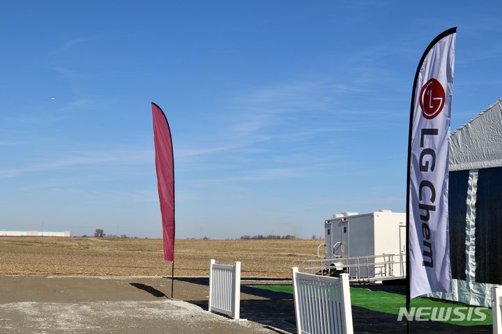 [클락스빌(테네시주)=뉴시스]LG화학은 19일(현지시간) 미국 테네시주 클락스빌에서 양극재 공장 착공식을 진행했다. 공장이 건설될 부지의 모습. (사진=워싱턴공동취재단). 2023.12.20