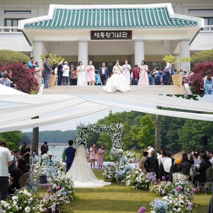  *재판매 및 DB 금지