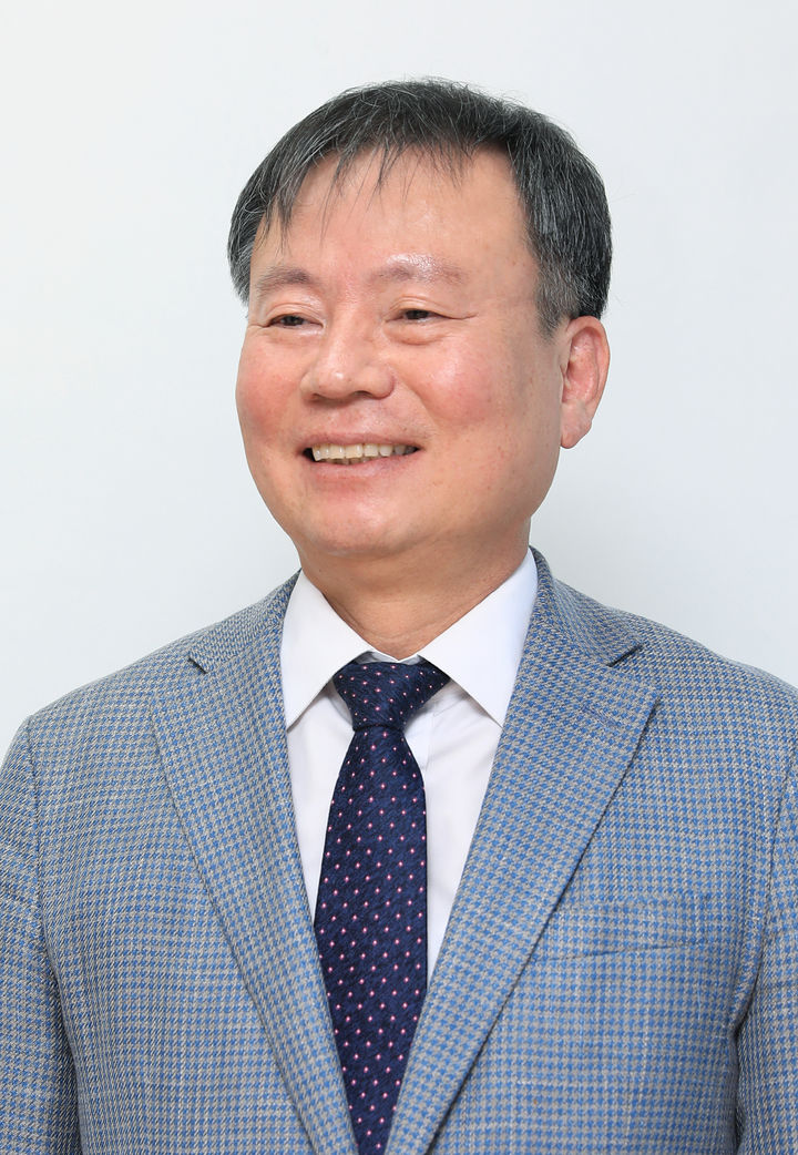 장수익 입학홍보처장 *재판매 및 DB 금지