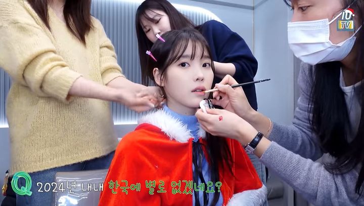 [서울=뉴시스] 아이유. (사진=유튜브 채널 '이지금 [IU Official]') 2023.12.26. photo@newsis.com  *재판매 및 DB 금지