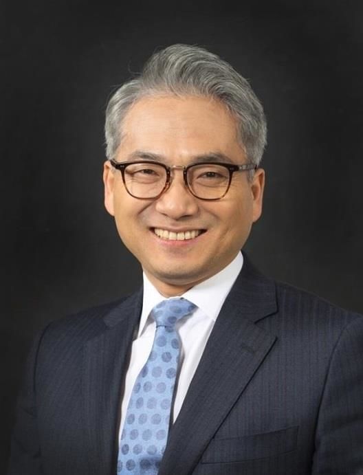 더불어민주당이 27일 내년 총선 '인재 4호'로 국정원 출신 외교안보전문가 박선원 씨를 영입했다. *재판매 및 DB 금지