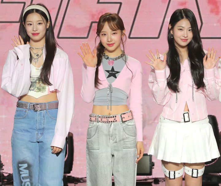 [서울=뉴시스] 왼쪽부터 시오(정지호), 새나(정세현), 아란(정은아). 피프티 피프티 전 멤버들. (사진 = 뉴시스 DB) 2024.01.01. photo@newsis.com *재판매 및 DB 금지