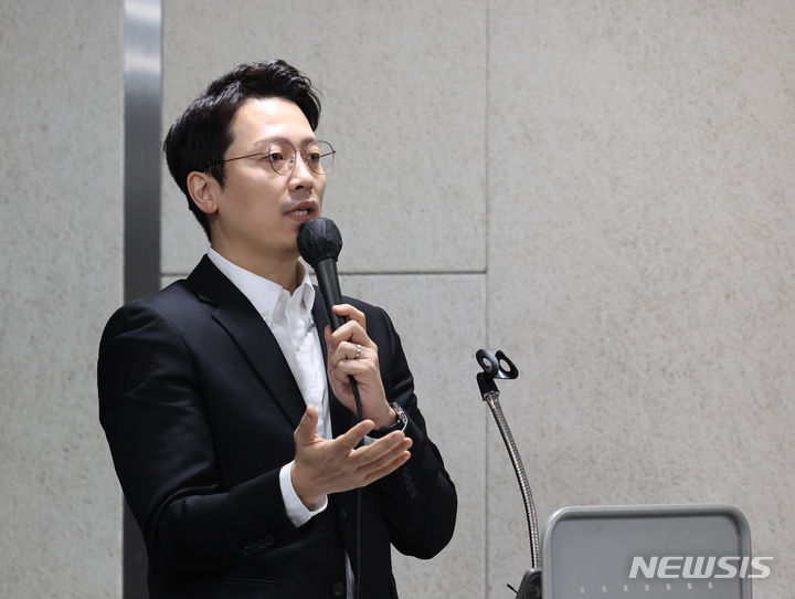 이기인, 민주당·조국당 합당 추진에 "'조민당'의 앞날 응원한다"