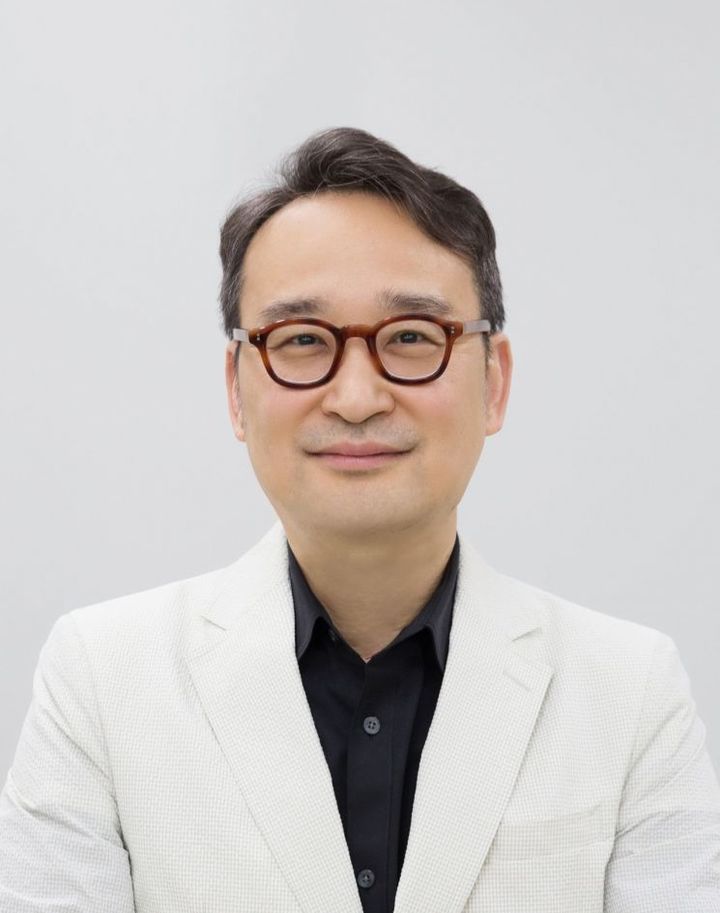 [부산=뉴시스] 강필현 부산디자인진흥원장 (사진=부산디자인진흥원 제공) *재판매 및 DB 금지