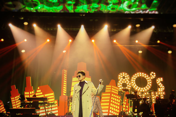 [서울=뉴시스] 박진영(J.Y. Park) 2023 송년 콘서트 '80's Night' 공연. (사진 = JYP엔터테인먼트 제공) 2024.01.02. photo@newsis.com *재판매 및 DB 금지