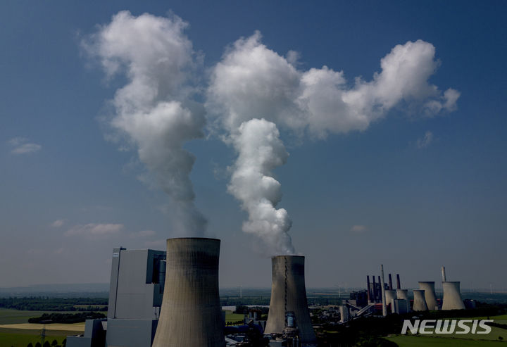 독일 12월 소비자물가 2.0%↑…"예상보다 빨리 물가안정"