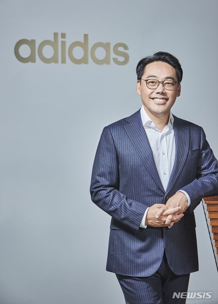 [서울=뉴시스]피터곽 아디다스코리아 대표이사.2024.01.06.(사진=아디다스코리아 제공)photo@newsis.com
