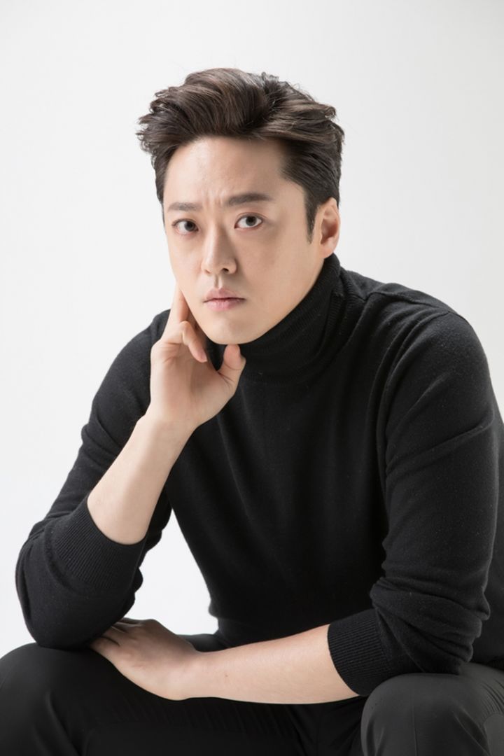 [서울=뉴시스] 배우 정순원. (사진=엘줄라이엔터테인먼트 제공) 2024.01.07. photo@newsis.com *재판매 및 DB 금지
