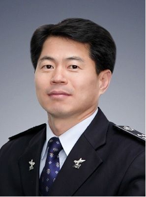 [진주=뉴시스] 제6대 신각성 경남서부세관장.(사진=경남서부세관 제공).2024.01.15.photo@newsis.com *재판매 및 DB 금지