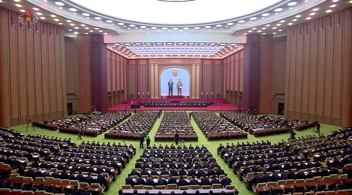 [서울=뉴시스] 조선중앙TV가 지난 2024년 1월15일 평양 만수대의사당에서 열린 최고인민회의 제14기 제10차 회의(출처=조선중앙TV 캡처) 2024.01.16. photo@newsis.com *재판매 및 DB 금지