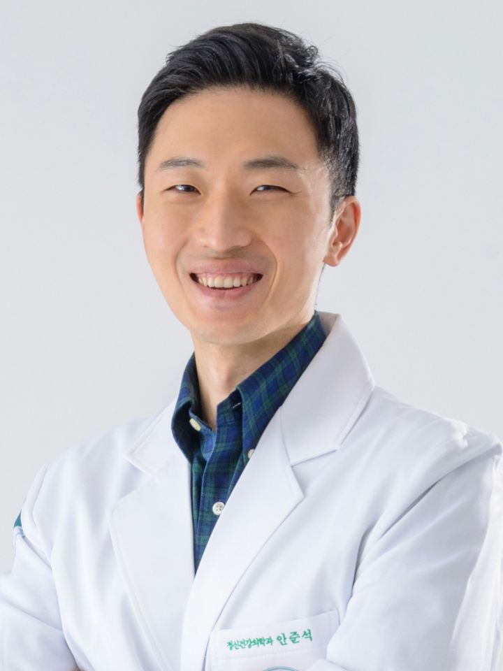 [울산=뉴시스] 울산스마일센터 안준석 센터장. (사진=울산대병원 제공) 2024.01.19. photo@newsis.com *재판매 및 DB 금지