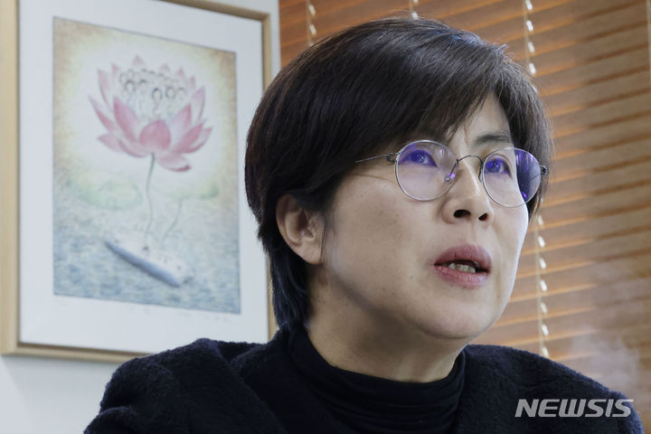 [서울=뉴시스] 최동준 기자 = 박진 국가인권위원회 사무총장이 24일 서울 중구 국가인권위원회 집무실에서 뉴시스와 인터뷰를 하고 있다. 2024.01.24. photocdj@newsis.com