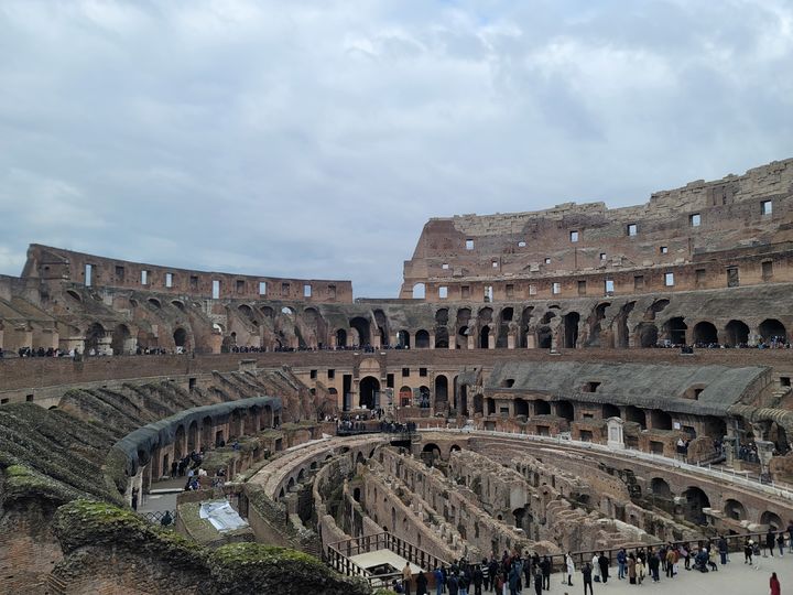로마의 상징적 건축물 콜로세움(Colosseo). 전쟁 포로인 검투사와 맹수의 전투 경기가 벌어진 원형 경기장이다. *재판매 및 DB 금지