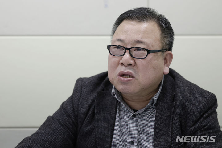 [서울=뉴시스] 최동준 기자 = 김현중 서울시 38세금조사관이 지난달 30일 서울 중구 서울시서소문청사에서 뉴시스와 인터뷰를 하고 있다. 2024.01.30. photocdj@newsis.com