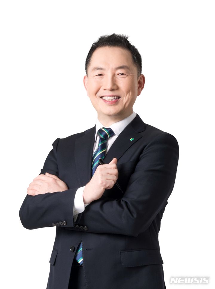 [서울=뉴시스] 유인태 모두투어 사장. (사진=모두투어 제공)