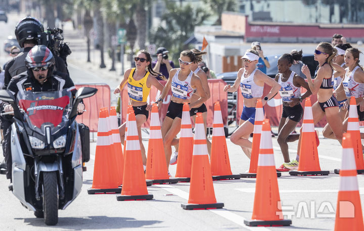 [올랜도=AP/뉴시스]마라톤 장면. 2025.02.03.