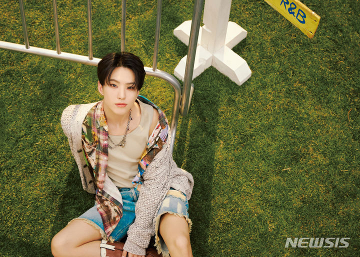 [고양=뉴시스] 세븐틴 호시. (사진=경기북부 사랑의열매 제공) 2024.02.07 photo@newsis.com