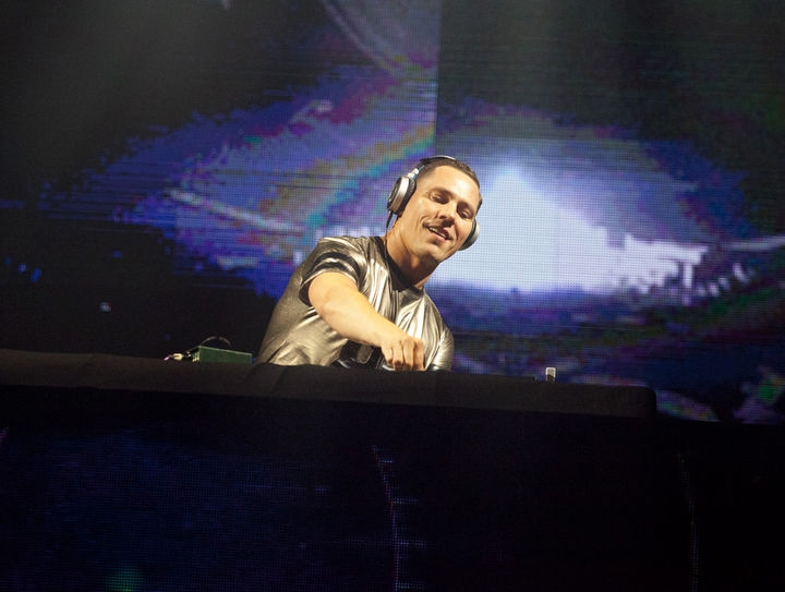 [산토도밍고=AP/뉴시스] DJ 티에스토(Tiesto)