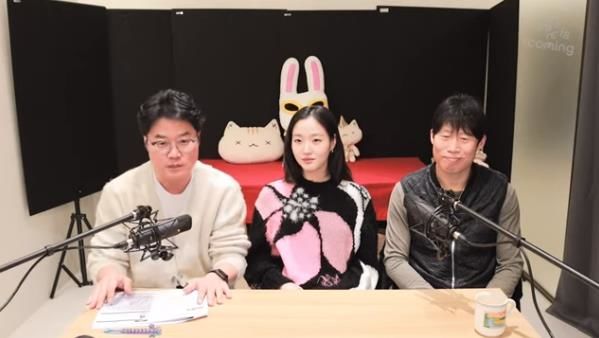 [서울=뉴시스] 왼쪽부터 나영석 PD, 배우 김고은, 유해진. (사진='채널 십오야' 캡처) 2024.02.13. photo@newsis.com *재판매 및 DB 금지