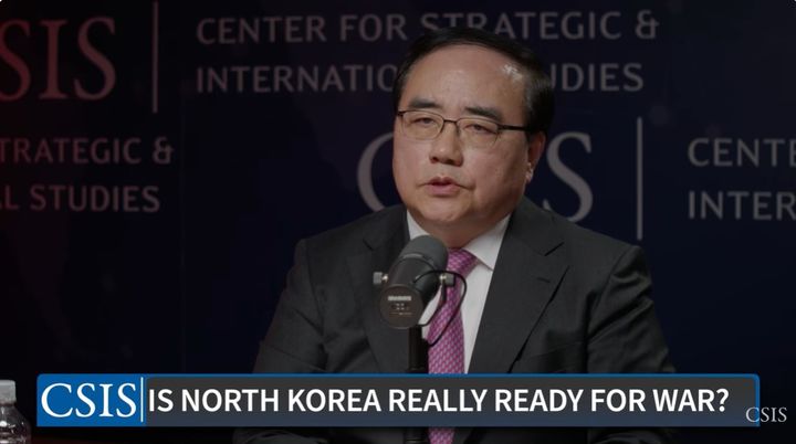 [워싱턴=뉴시스]김성한 전 국가안보실장이 13일(현지시간) 미 싱크탱크 전략국제문제연구소(CSIS) 팟캐스트 프로그램인 '불능국가(Impossible State)'에 출연해 발언하고 있다. (사진=CSIS 유튜브). 2024.02.14. *재판매 및 DB 금지