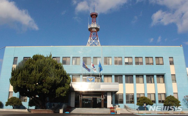 창녕 국도 5호선 공사현장서 신호수 차량에 '쾅'…"사망"