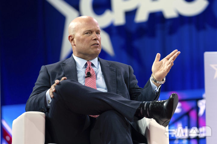 [옥슨힐=AP/뉴시스] 매슈 휘태커 북대서양조약기구(NATO·나토) 주재 미국 대사는 16일(현지 시간) 올해 하반기 나토 동맹국, 유럽 국가들에 주둔하고 있는 미군 병력 감축에 대해 논의할 계획이라고 밝혔다. 사진은 매슈 휘태커가 지난해 2월22일(현지시각) 메릴랜드 옥슨힐에서 열린 보수정치행동회의에서 발언하고 있는 모습. 2025.05.17.