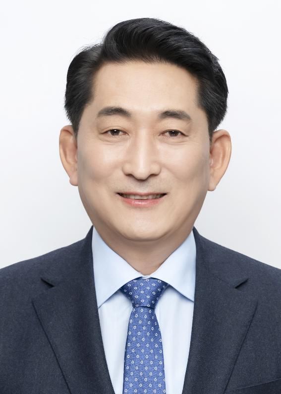 [청주=뉴시스] 더불어민주당 이재한 동남4군(보은·옥천·영동·괴산) 지역위원장. photo@newsis.com *재판매 및 DB 금지