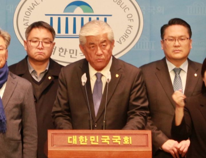 [울산=뉴시스] 국회에서 기자회견 하는 이상헌 의원 *재판매 및 DB 금지