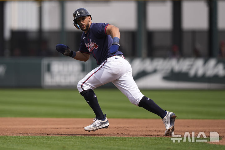 [노스포트=AP/뉴시스] 루이스 리베라토. 2024.03.02