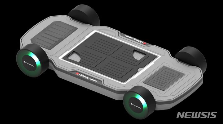 [서울=뉴시스]LG에너지솔루션 파우치형 셀투팩(CTP) 이미지.(사진=LG엔솔 제공)