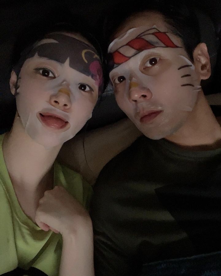 [서울=뉴시스] 이은주(왼쪽), 앤디. (사진=이은주 인스타그램 캡처) 2024.03.04. photo@newsis.com *재판매 및 DB 금지