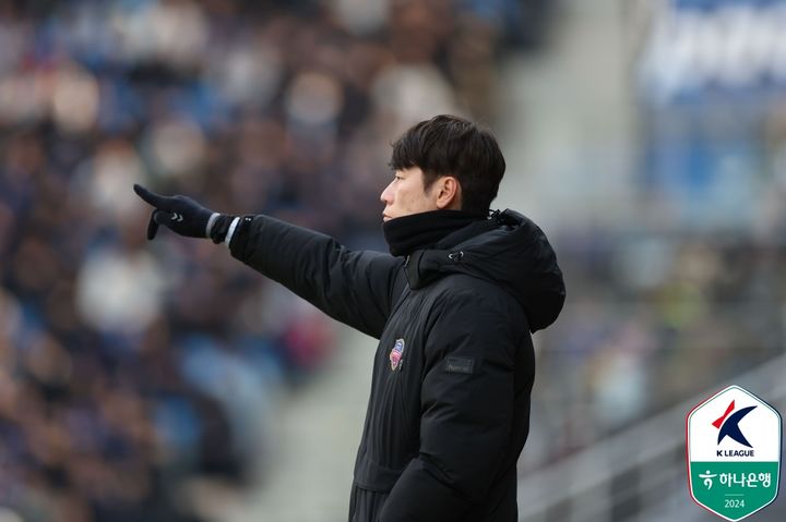[서울=뉴시스]K리그1 수원FC 김은중 감독. (사진=프로축구연맹 제공)