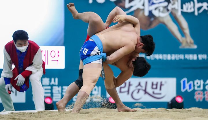 [창녕=뉴시스] 지난해 전국시도대항장사씨름대회. (사진=창녕군 제공) 2024.03.07. photo@newsis.com *재판매 및 DB 금지