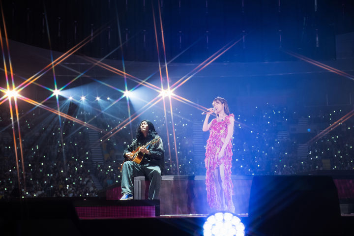 [서울=뉴시스] 아이유, 월드투어 첫 공연 '2024 아이유 허 월드 투어 콘서트 인 서울'. (사진 = 이담 엔터테인먼트 제공) 2024.03.10. photo@newsis.com *재판매 및 DB 금지