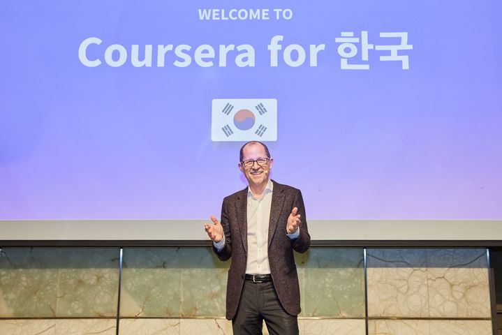 코세라 제프 마기온칼다 CEO *재판매 및 DB 금지